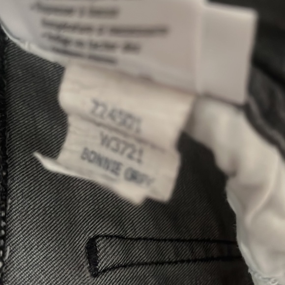 Paige denim. Verdugo ankle pants, dark wash. Grey wash denim jeans, size 28. - Picture 9 of 9